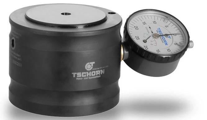 Reloj de puesta a cero analógico para fresadora del fabricante Tschorn Reloj de puesta a cero analógico para fresadora del fabricante Tschorn